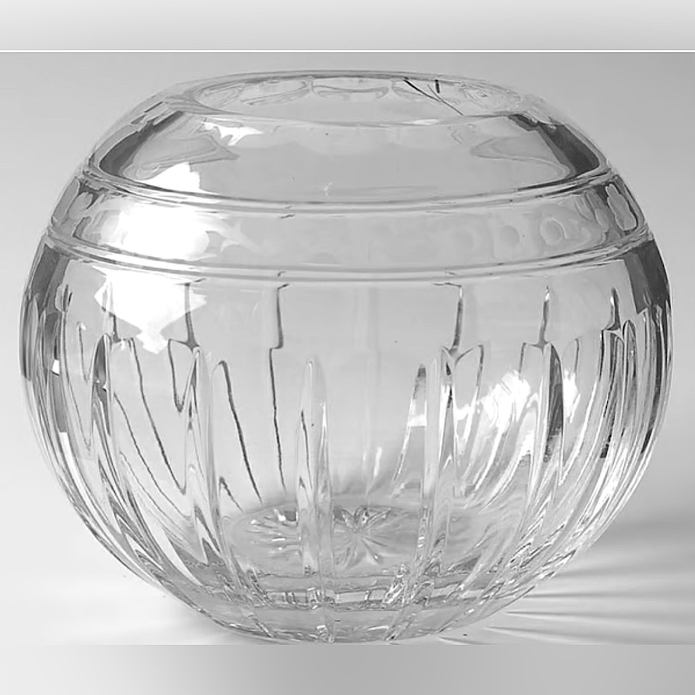 WEDGWOOD MONARCH ROSE BOWL CRYSTAL VINTAGE 7 INCH ROUND - Picture 12 of 12